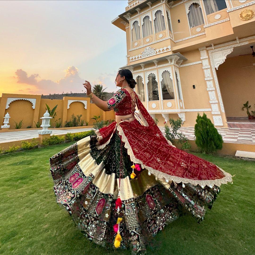 Black cotton navratri lehenga gujarati garba chaniya choli