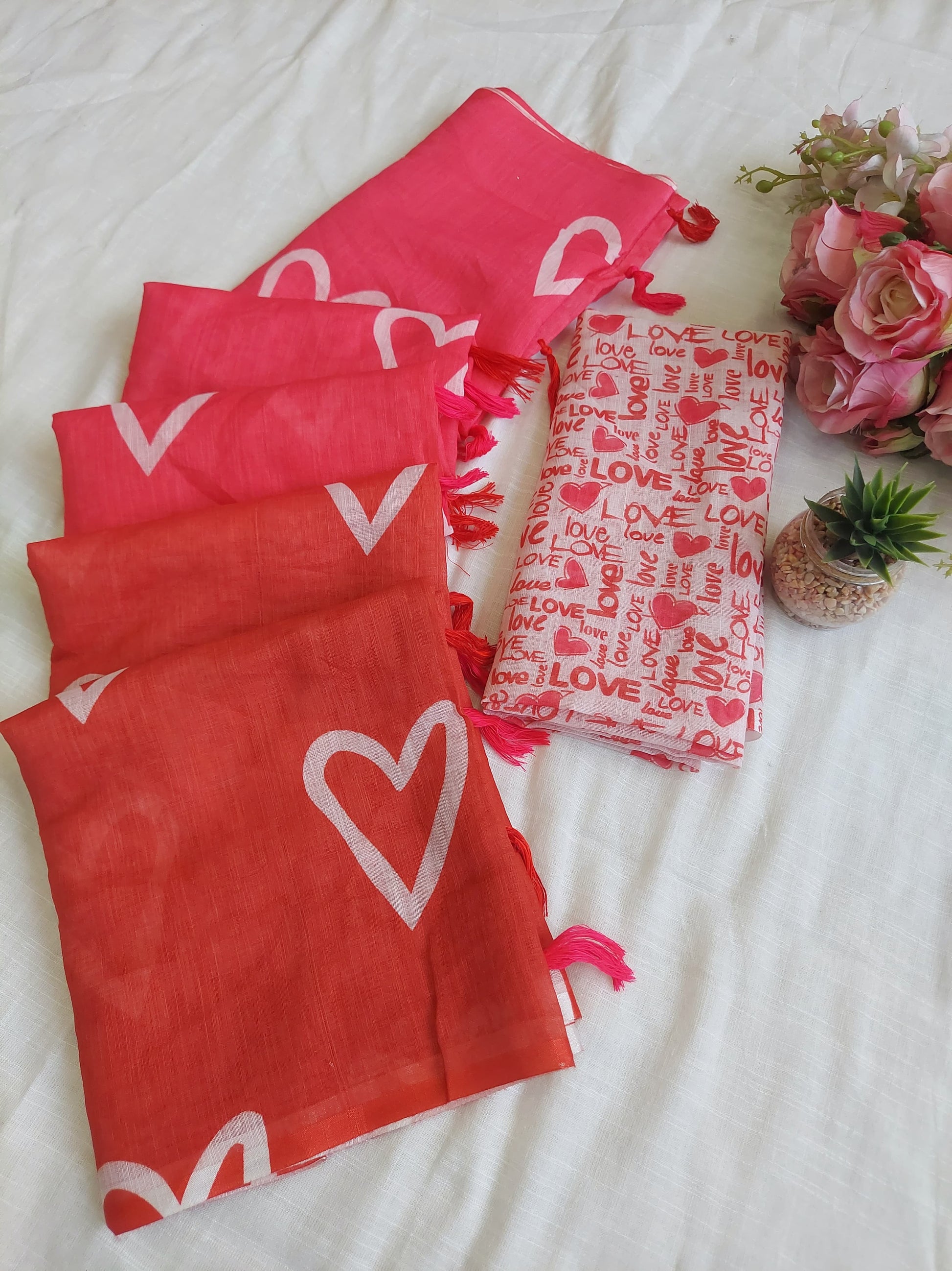 Pink Linen Cotton Heart Printed Girlish Saree