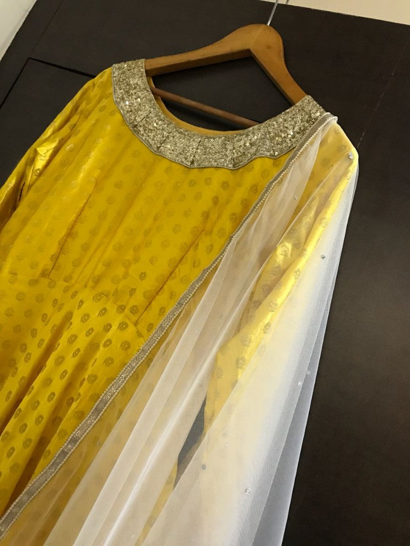 alia bhutt designer yellow embroidered anarkali suit