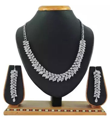 Alloy rhodium plated artificial white dimond jewellry set