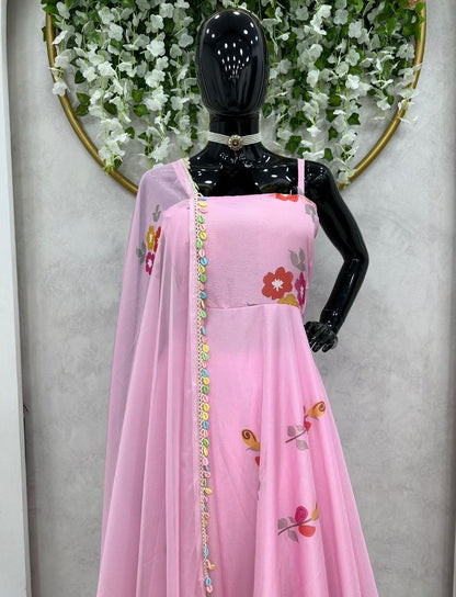 Baby pink organza floral printed gown with kodi border dupatta