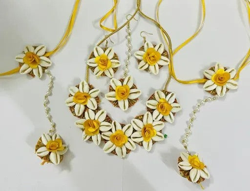 Flower Jewellery Set for Women & Girls (Mehandi/Haldi/Bridal/Baby Shower/Marriage/Wedding)