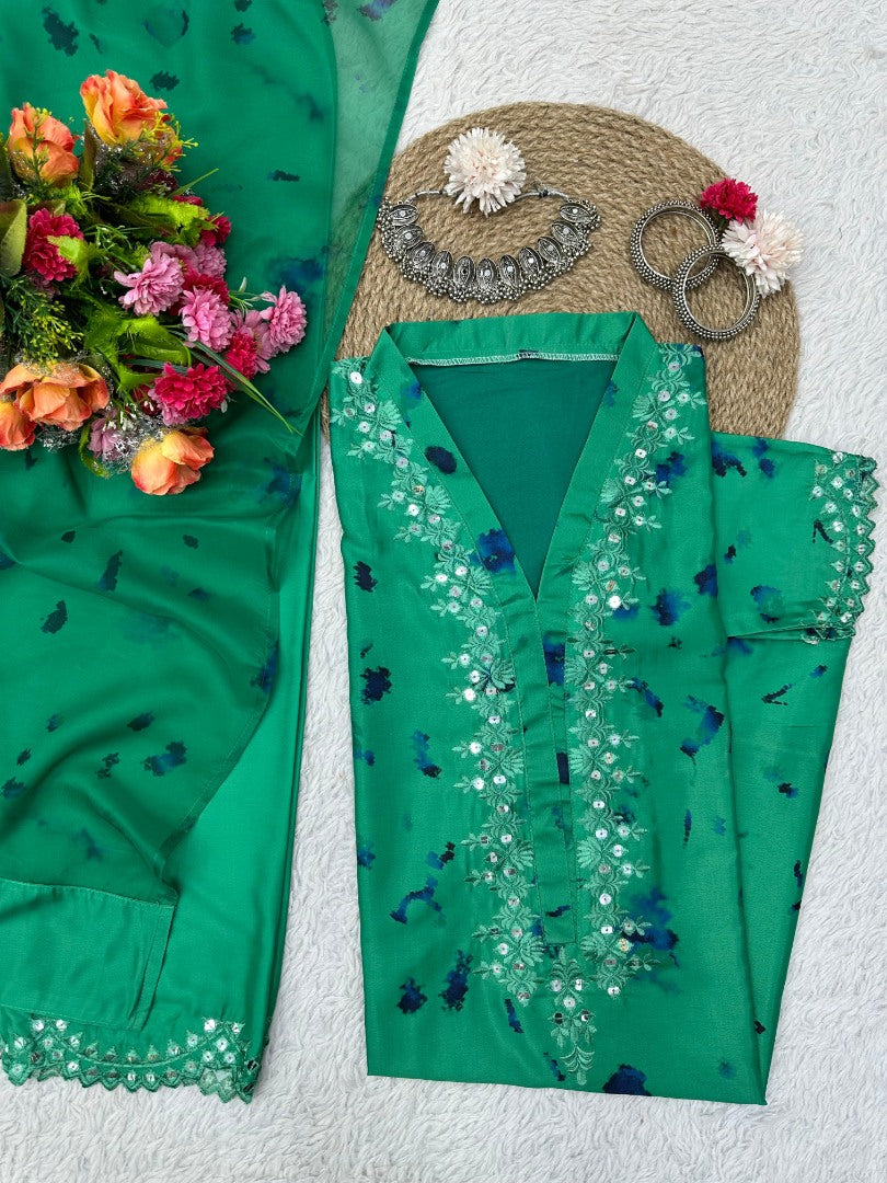 Green crepe printed pant suit with dupatta