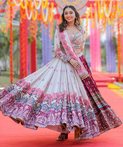 White and maroon print and mirror work gujarati garba navratri lehenga chaniya choli