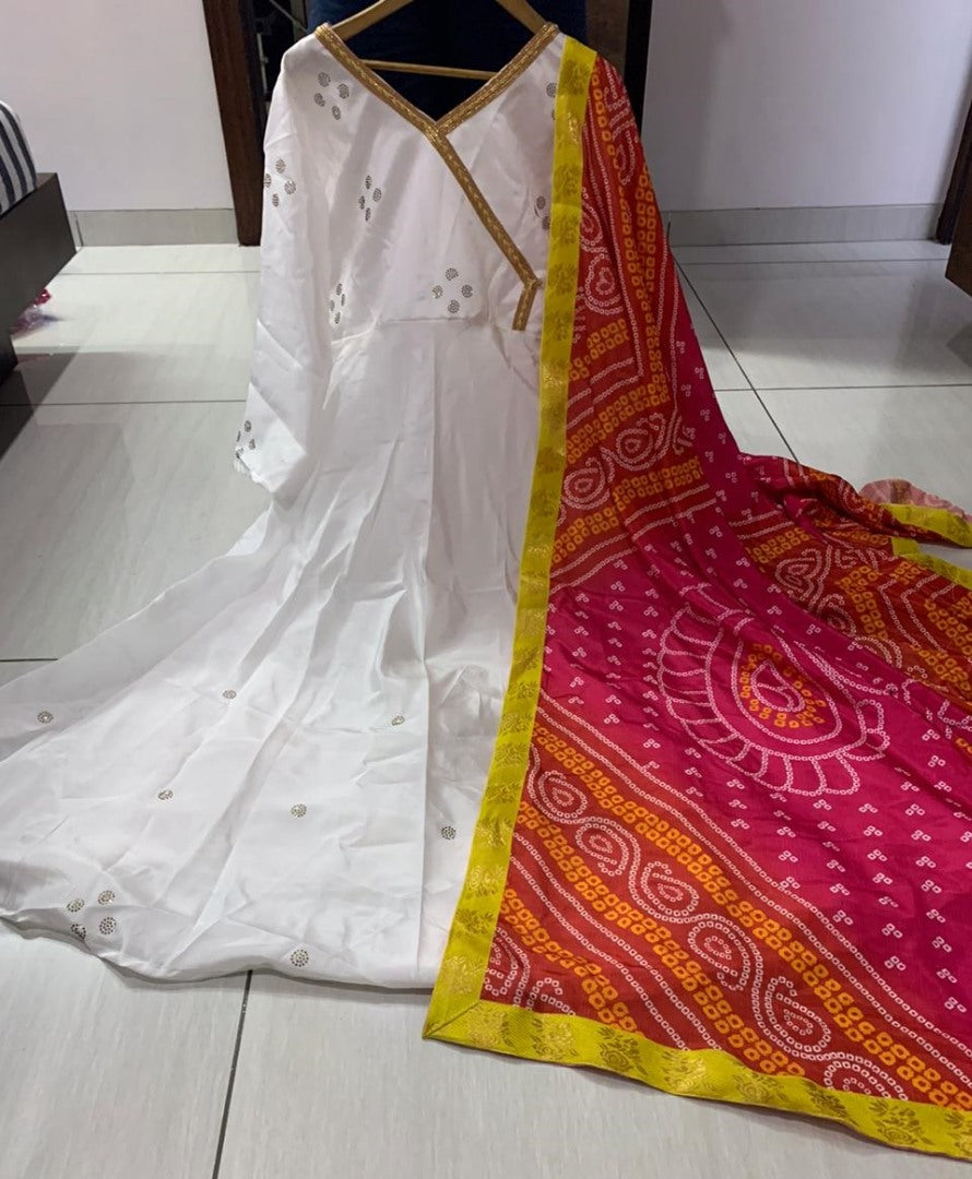 White tapeta silk gown with printed dupatta