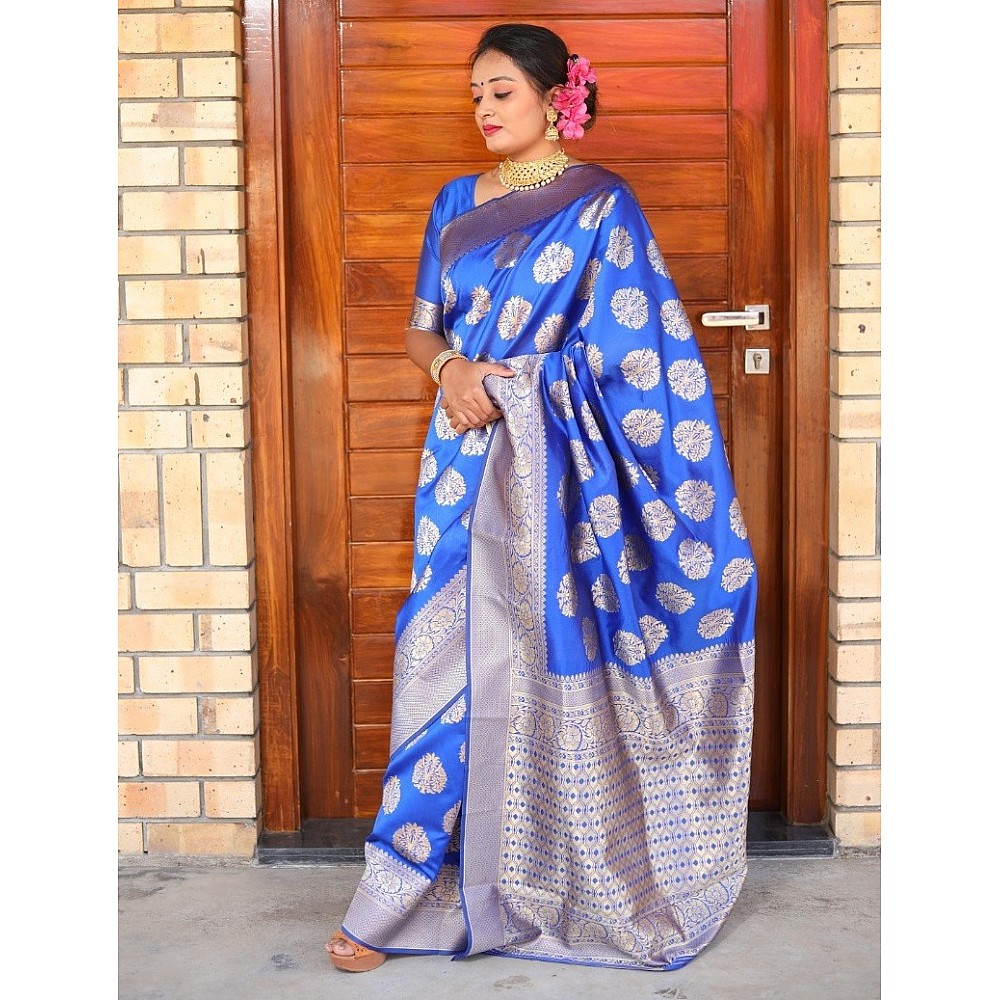 Blue jacquard woven silk saree