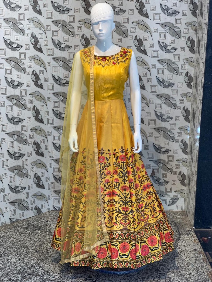 Best Bridal Wedding Embroidery Blouse Designers Stitching in Choolaimedu  Chennai