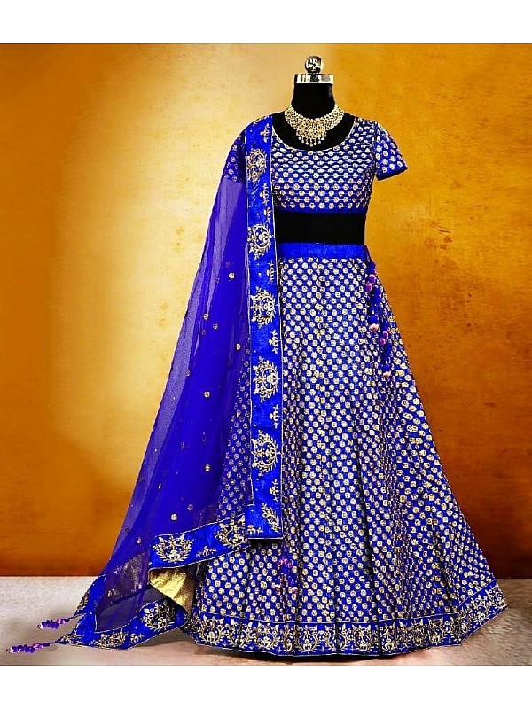 57 Kerala engagement dress ideas | kerala engagement dress, engagement  dresses, half saree designs