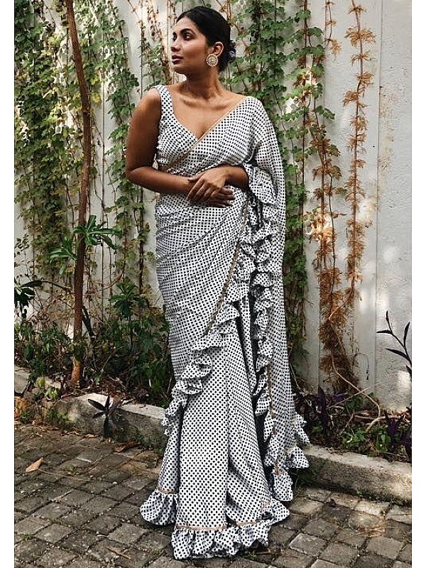 Buy Arpita Mehta White Pre-draped Ruffle Saree With Tasselled Blouse Online  | Aza Fashions