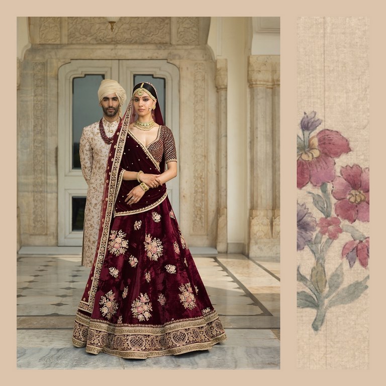 Designer Bridal Lehenga in Red and Golden Colour for Barat – Nameera by  Farooq