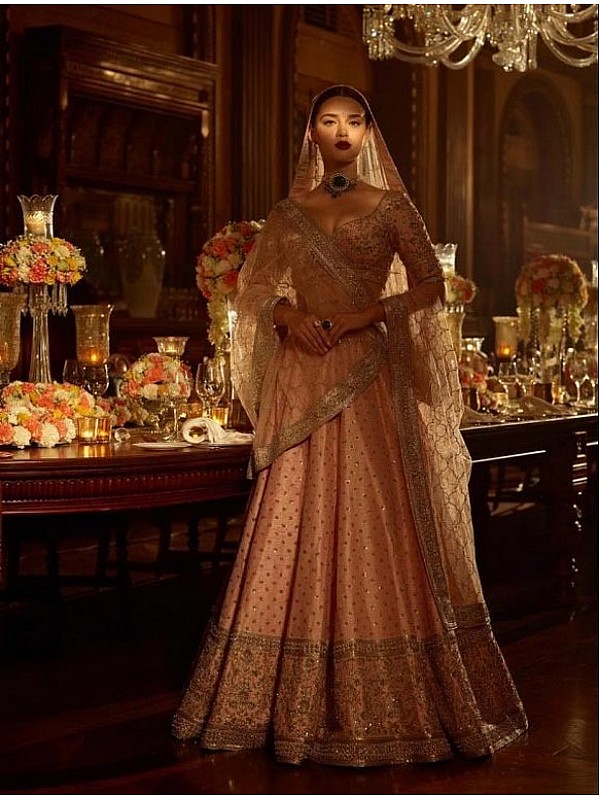 maroon Velvet Lehenga Choli Chunri Designer Wedding Lengha Velvet Dress  Shawl | eBay