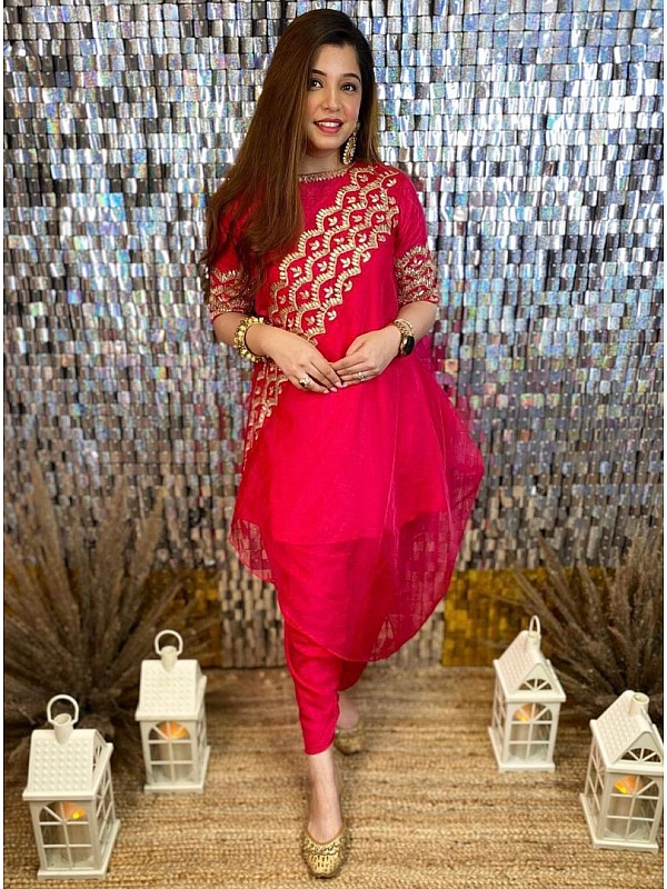 Buy Gleaming Punjabi Patiala Suit With Short Kurti For Women - Ethnic Race-sieuthinhanong.vn