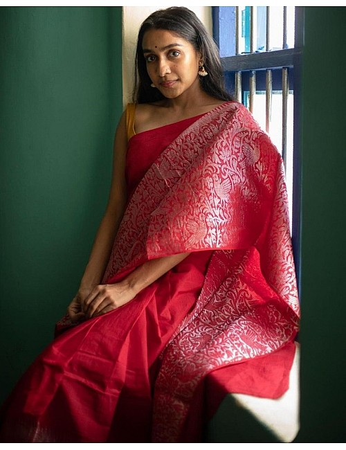 Red soft lichi silk jacquard weaving border work saree