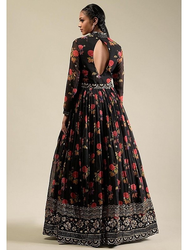 Georgette With Unique Flower Print And Pure Fabric Georgette Gown at Rs  2399 online from Cloth Bazaar DESIGNER GOWN  KA148