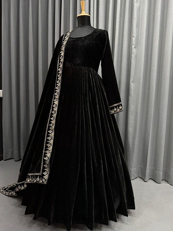 Bollywood Stylish Designer Velvet Anarkali Gown Suits, 46% OFF-hkpdtq2012.edu.vn