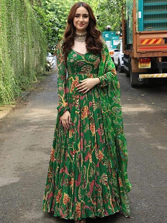Best Latest Mode Light Green Color Long Frock Suit Punjabi.-tuongthan.vn