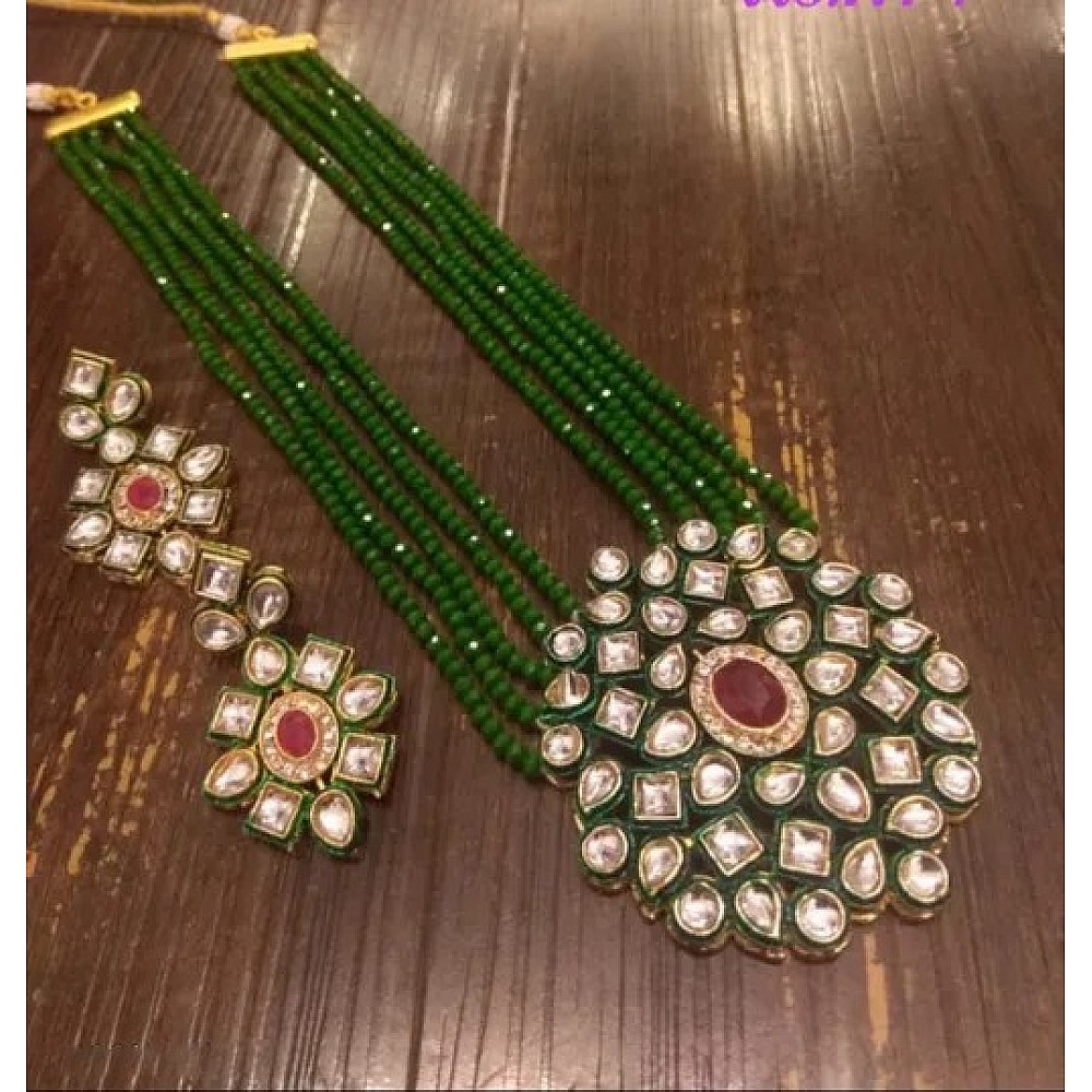 Kundan Beautiful Jewellery Sets