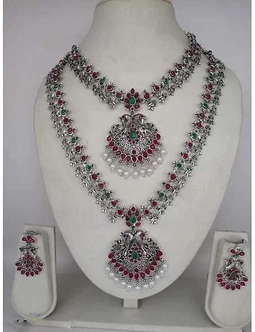 Red Green Silver Plated Necklace and Earring Set