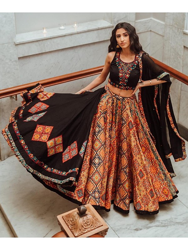 Stand Out in a Melange of Colours with a Black Lehenga. Where and How to  Flaunt a Black Ensemble, and 12 Stunning Black Lehengas to Pick From (2022)