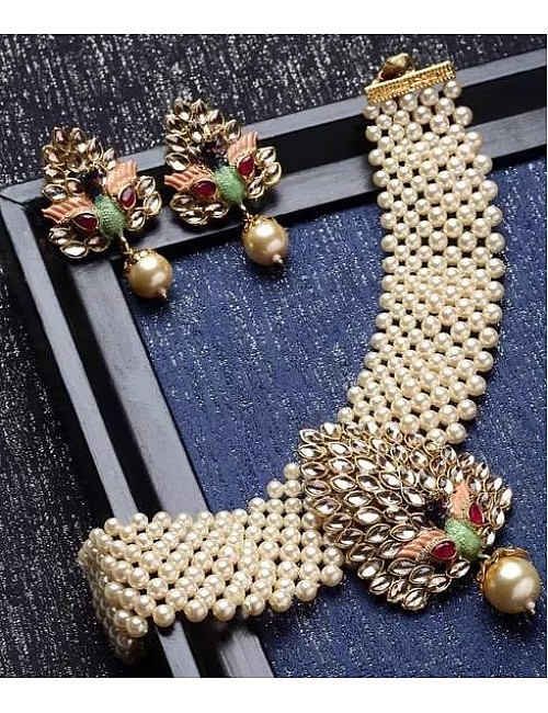 Gold plated alloy pearl jewellery set