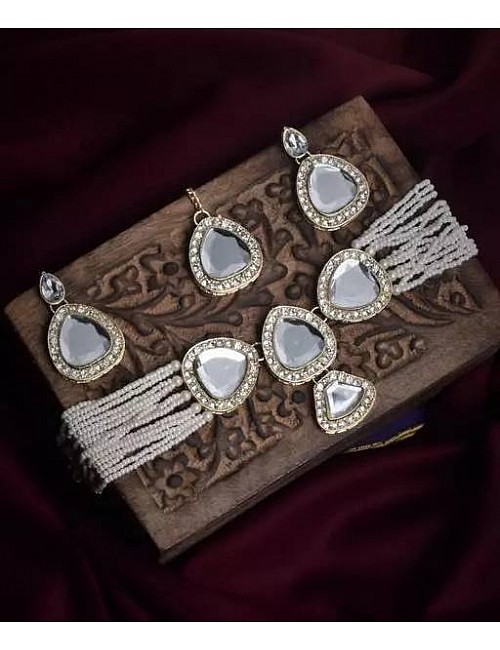 Gold plated kundan and white beads jewellery set