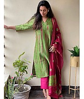 Green tapeta silk printed pant salwar suit