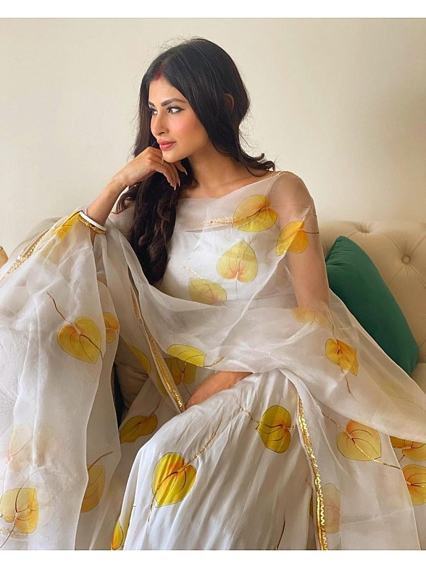 NEW DESIGNER YELLOW & WHITE PARTY WEAR GOWN WITH HEAVY EMBROIDERY AND  DIGITAL PRINT WORK – Prititrendz